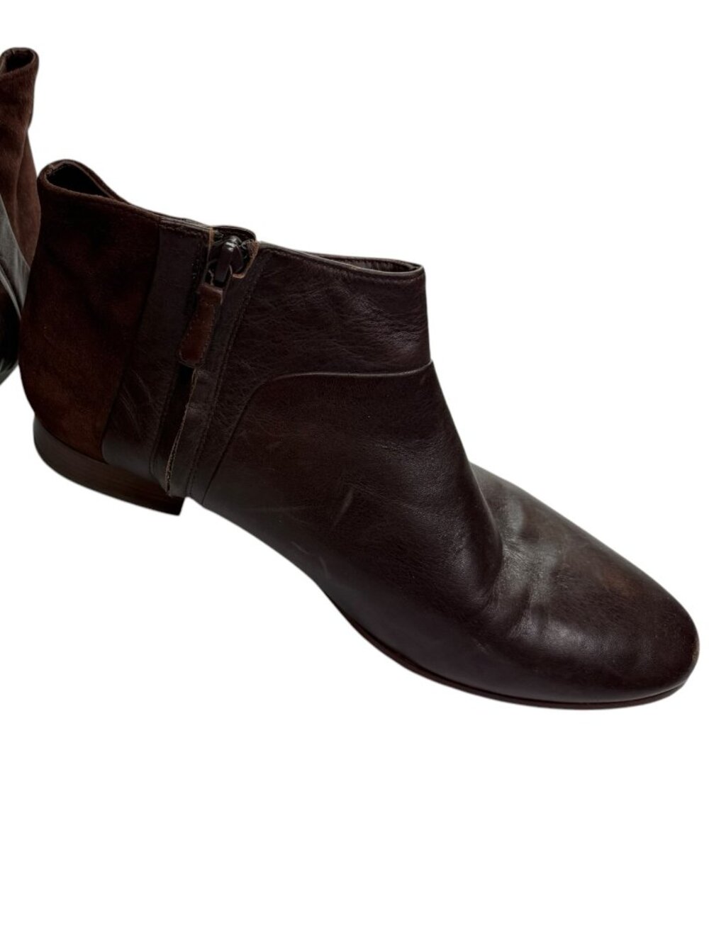 Cole Haan Leather Ankle Boots Booties Short. Size women's 8B.  Brown, Zipper